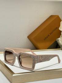 Picture of Louis Vuitton Sunglasses _SKUfw75010482fw